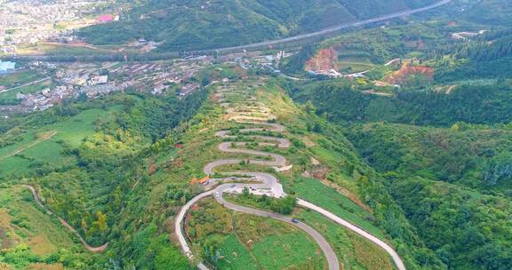 昆明市宜良县六十八道拐公路航拍