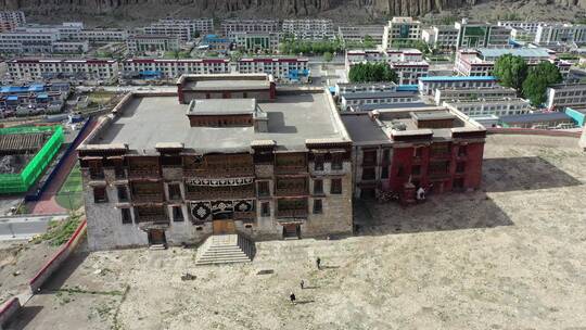 西藏寺庙 拉加里王宫 山南 拉加里王宫航拍视频素材模板下载