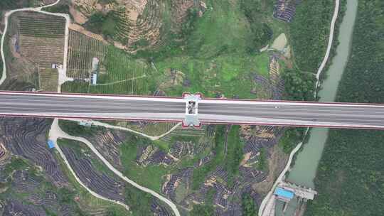 俯拍贵州平塘大桥