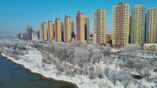 航拍吉林市松花江雾凇风光