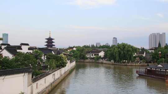 京杭大运河苏州枫桥段风光