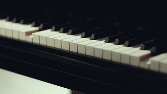 自动钢琴键弹奏