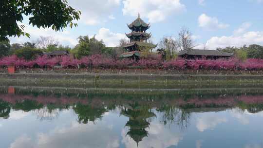 城市河流两岸风光全景