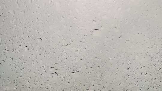 下雨天车窗2