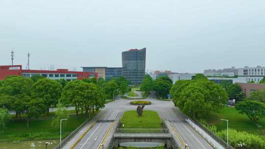 上海市闵行区华东师范大学闵行校区校园风景视频素材模板下载