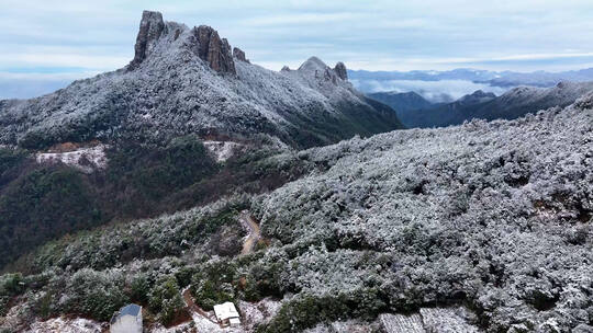 浦江县登高村雪后山村美景航拍