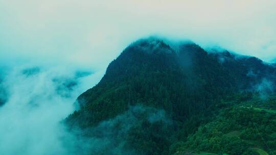 雨崩云雾延时摄影