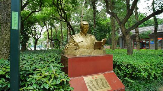爱国主义教育基地苏宁雕塑