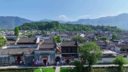 航拍中国传统水墨风安徽黟县宏村景区