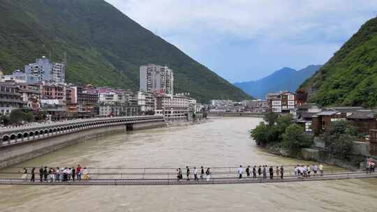 4K航拍革命战士飞夺泸定桥景区