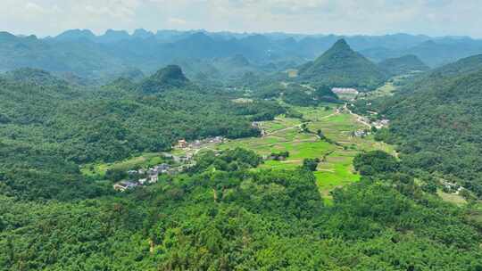 航拍南岭山脉大山高山山峰山脊岭南