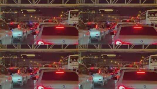 北京城区夜晚拥堵的车流高清在线视频素材下载