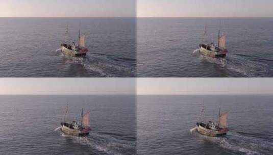航拍出海的船高清在线视频素材下载