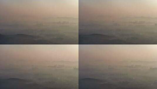 航拍大雾弥漫的南京城市风光高清在线视频素材下载