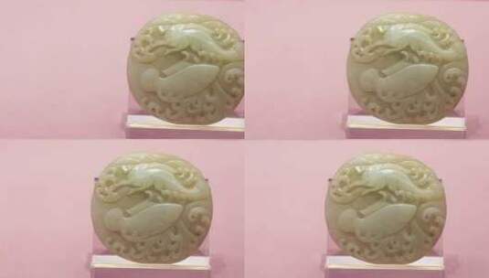 清代浮雕连年有余青玉如意吉子，杭州博物馆高清在线视频素材下载