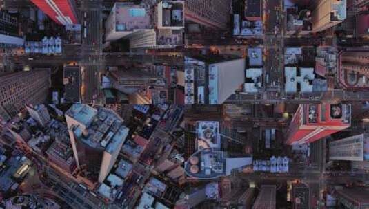 城市航拍纽约曼哈顿摩天大楼汽车冬天日落高清在线视频素材下载