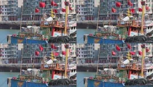 渔船上红旗飘扬高清在线视频素材下载