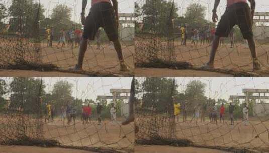 贫困非洲小孩踢足球高清在线视频素材下载