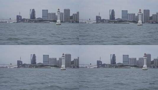 乘坐游轮欣赏厦门城市风光高清在线视频素材下载