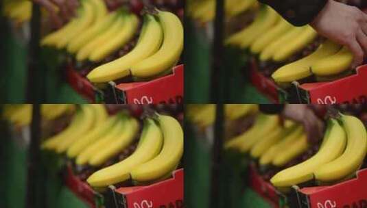 卖香蕉 货架上的香蕉  客人买走香蕉高清在线视频素材下载