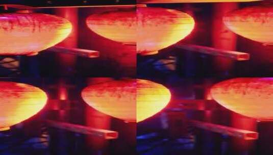 三盏红黄相间的灯笼挂在杆子上高清在线视频素材下载