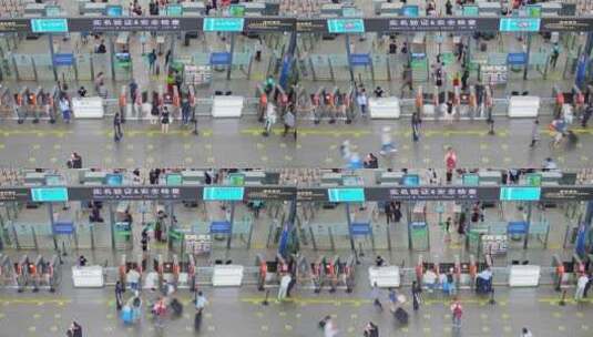 上海虹桥火车站进站口检票排队人群高清在线视频素材下载