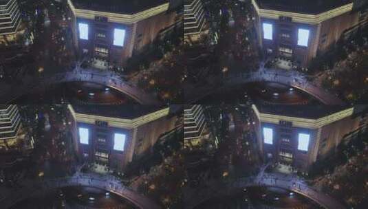 上海陆家嘴环形天桥繁荣热闹的街景夜景高清在线视频素材下载