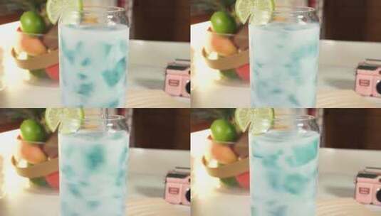 鸡尾酒网红饮品蓝天白云椰乳高清在线视频素材下载