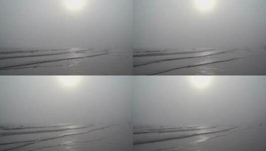 阴天大海阴雨天雾天海边沙滩阳光海滩海浪水高清在线视频素材下载