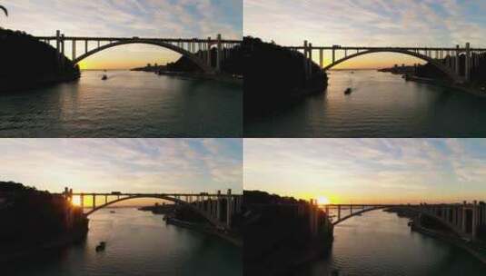 日落时的桥梁交通高清在线视频素材下载