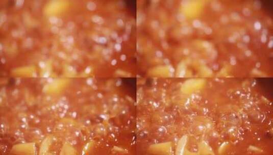 沸腾咕嘟红汤炖牛肉高清在线视频素材下载