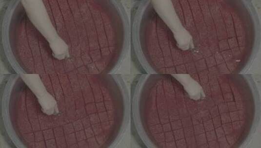羊血豆腐制作LOG高清在线视频素材下载