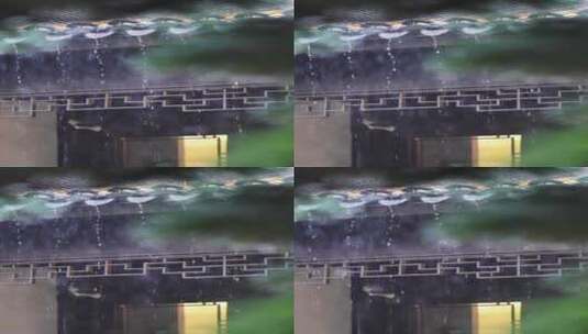 下雨天的古建筑升格慢镜头高清在线视频素材下载