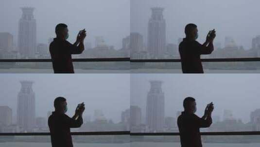 黄浦江畔拍照的男人高清在线视频素材下载