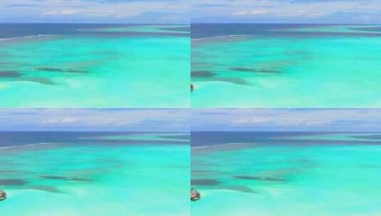 俯瞰美丽的绿松石蓝色的大海高清在线视频素材下载