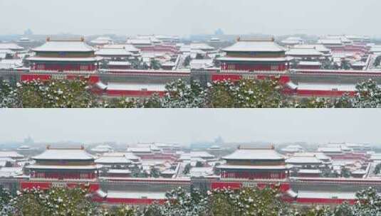 北京冬季下雪天故宫博物院古建筑群风光高清在线视频素材下载