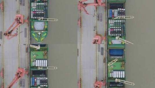 货船停靠在码头高清在线视频素材下载