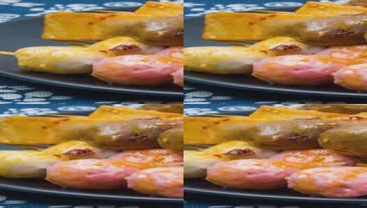 烧烤烤串丸子组合4k镜头平移高清在线视频素材下载