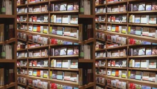 书店内的日本文学书架高清在线视频素材下载