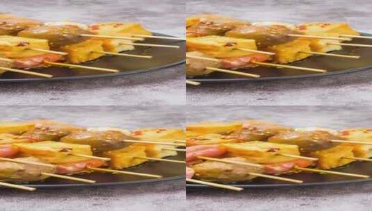 烧烤烤串丸子组合4k镜头平移高清在线视频素材下载