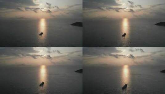 外伶仃岛日出海上作业高清在线视频素材下载