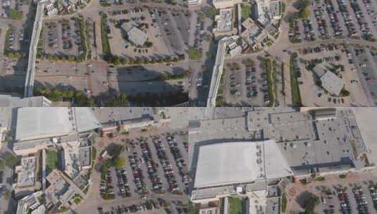 德克萨斯州休斯顿纪念城购物中心地区的航拍。这段视频是在4k拍摄的，以获得最佳图像高清在线视频素材下载
