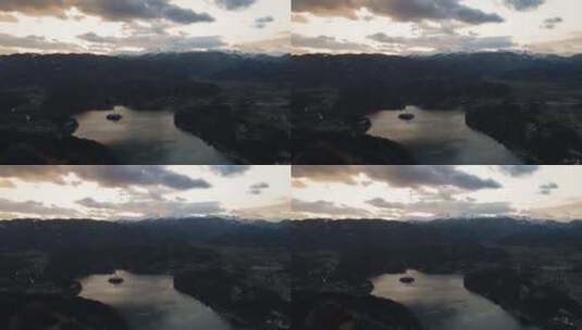 布莱德湖的黄金时段景观，背景是朱利安阿尔卑斯山，无人机拍摄高清在线视频素材下载
