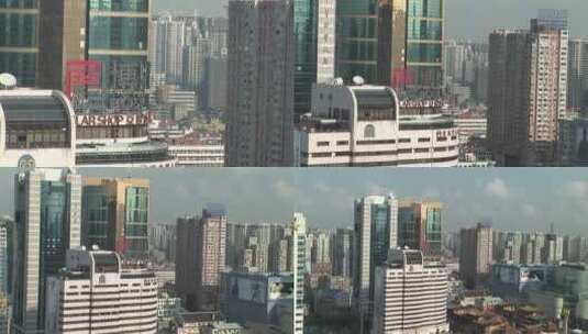 航拍镜头放大了一个亚洲城市高清在线视频素材下载