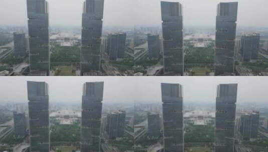 河南郑州绿地双子塔航拍高清在线视频素材下载