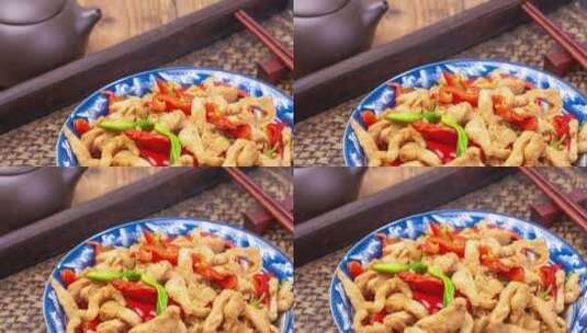 辣椒炒肉家常菜4k滑轨平移高清在线视频素材下载