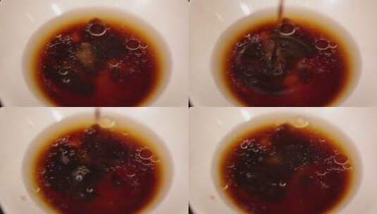 香菇水调配炒菜底料高清在线视频素材下载