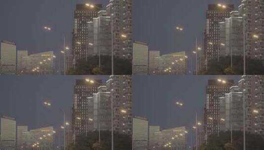 路灯素材 城市路灯亮起高清在线视频素材下载