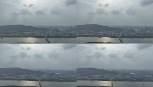 长沙橘子洲大桥航拍岳麓山湘江城市建筑风光高清在线视频素材下载