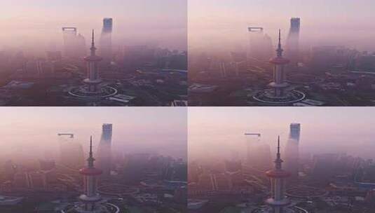 4k实时航拍上海外滩陆家嘴平流雾日出高清在线视频素材下载